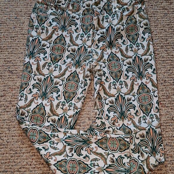 Chico's So Slimming® Girlfriend Ankle Jeans - Picture 5 of 11